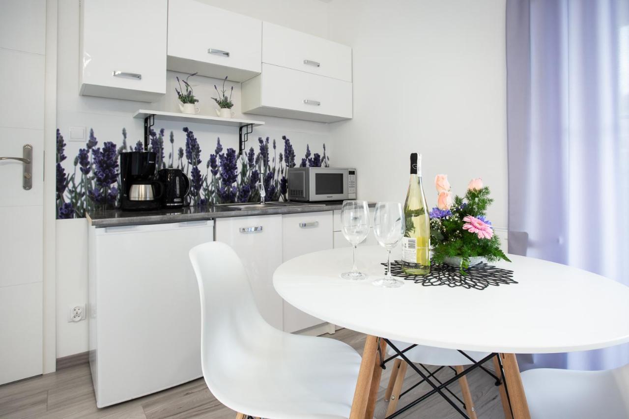 Apartamenty Pod Cisem Kudowa Zdroj Exterior photo